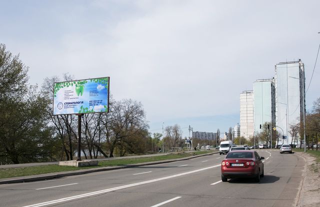 Білборд/Щит, Київ, Радужна вул., навпроти буд. 55 (ЖК "IL PATIO", ЖК Радужний), в напрямку Шухевича Романа просп.