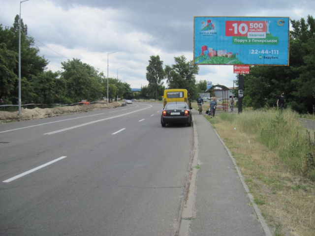 Білборд/Щит, Київ, Радужна вул., навпроти буд. 65 (ЖК "IL PATIO", ЖК Радужний), в напрямку Перова бул.