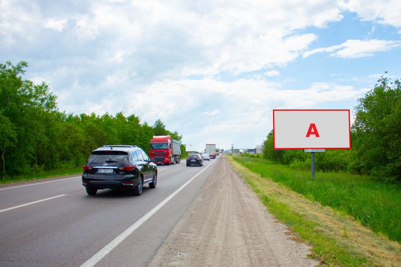 Билборд/Щит, Трассы, М-10 Західний обхід м. Львова , км 8+140, праворуч, біля Trans Service-1 в сторону ТРЦ King Cross Leopolis