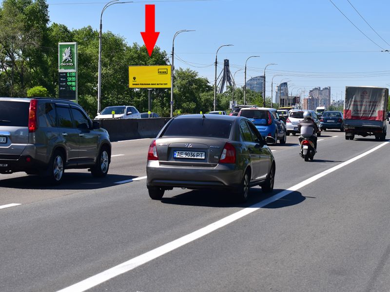 Білборд/Щит, Київ, Шухевича пр. (колиш. Ватутіна пр.), 2, біля ТРЦ Sky Mall, в сторону ст.м. "Почайна", центру