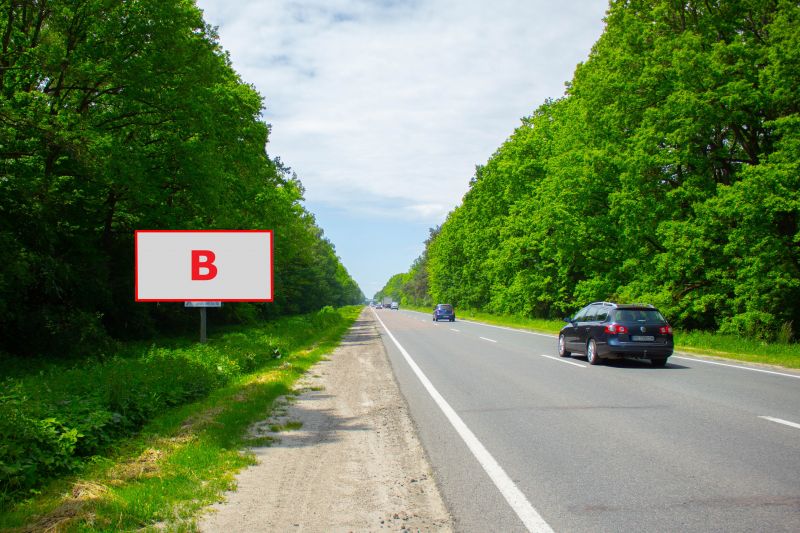 Білборд/Щит, Траси, М-11 Львів-Шегині , км. 20+200, ліворуч, за с. Бартатів та Відпочинковим Комплексом "ЛІСОВА ПЕРЛИНА" в напряку до м. Городок