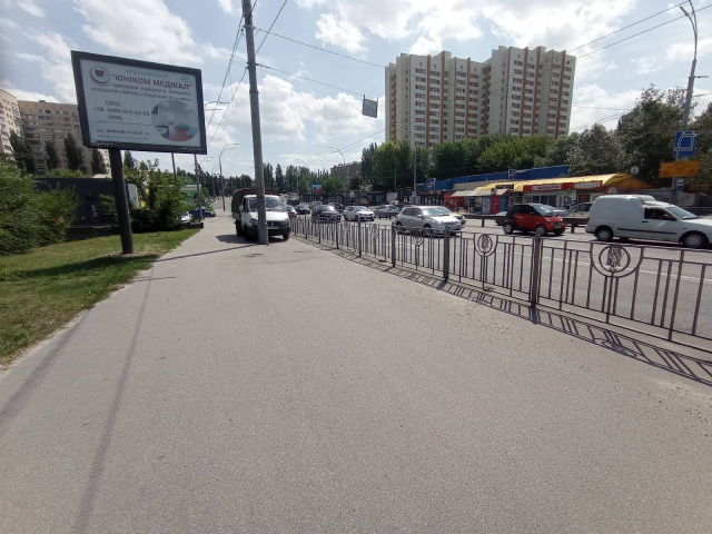 Скрол/Сітіборд, Київ, Чоколівський бульв., 42