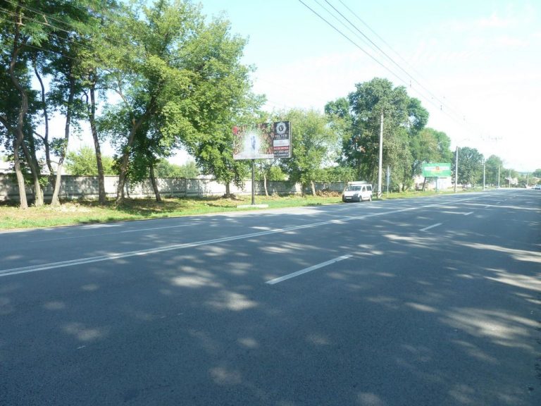 Билборд/Щит, Трассы, Галицька навпроти (цементно-шиферний завод) №2