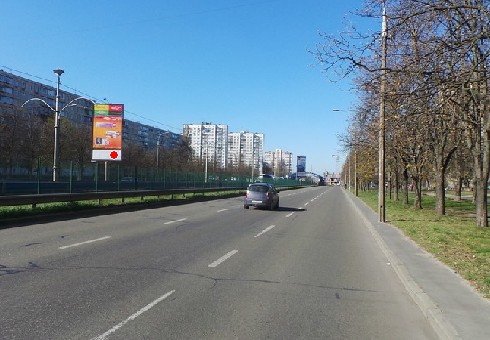 Білборд/Щит, Київ, Курбаса пр., 9  (на разделителе)