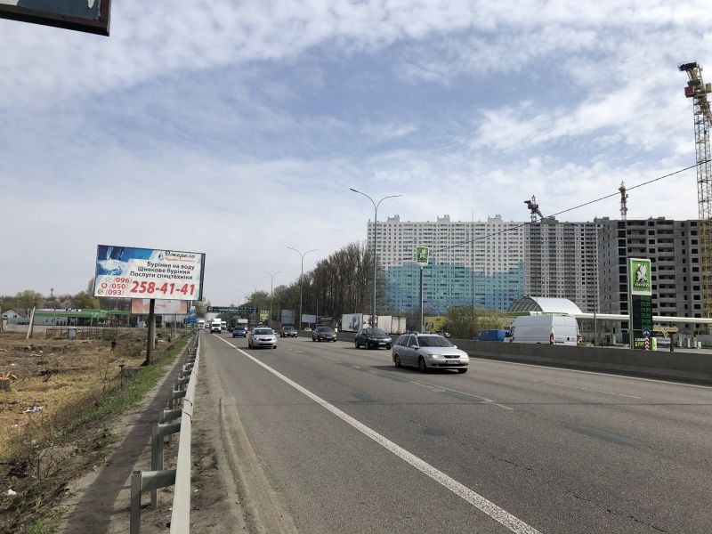 Білборд/Щит, Траси, а/д М-05 Киев-Одесса,  перед магазином АТБ