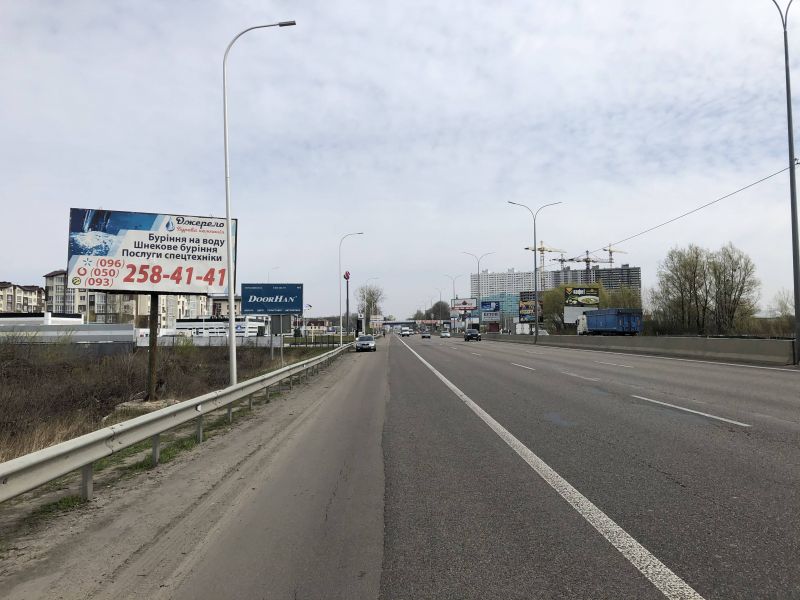 Білборд/Щит, Траси, а/д М-05 Киев-Одесса, за заправкой Socar