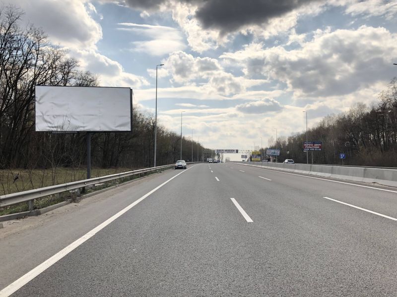 Білборд/Щит, Траси, а/д М-05 Киев-Одесса , после ресторана "Вилла Вита"