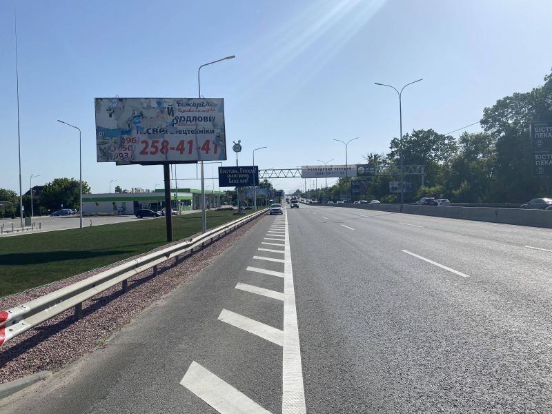 Білборд/Щит, Траси, а/д М-05 Киев-Одесса , за АЗС UPG