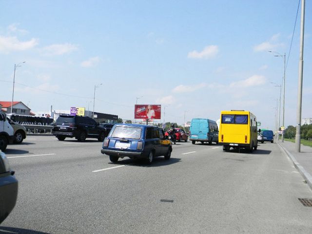 Білборд/Щит, Київ, Кільцева дорога, 200 м. від АЗС "ОККО", автосалони "Lexus", "Toyota", "Mazda", "Ford", "Nissan"