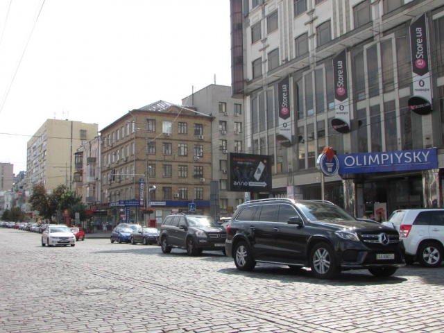 Скрол/Сітіборд, Київ, Велика Васильківська, 72, (м. "Олімпійська", вхід до ТЦ"OLIMPIYSKY")