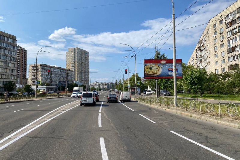 Білборд/Щит, Київ, Маршала Малиновського вул., 11
