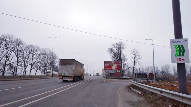 Білборд/Щит, Київ, Траса Київ-Одеса, пгт Чабани, 250 м. від АЗС "ОККО" (виїзд з Києва)