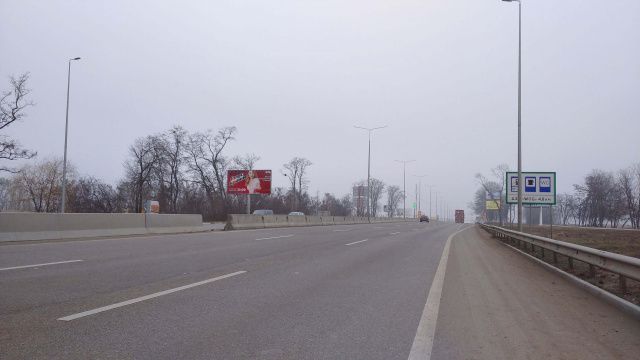 Білборд/Щит, Київ, Траса Київ-Одеса, пгт Чабани, 500 м. до АЗС "КЛО"(в'їзд в Київ)