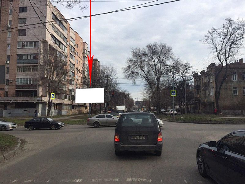 Билборд/Щит, Днепр, 121B,вул. Володимира Антоновича - вул. Шмідта, на світлофорі
