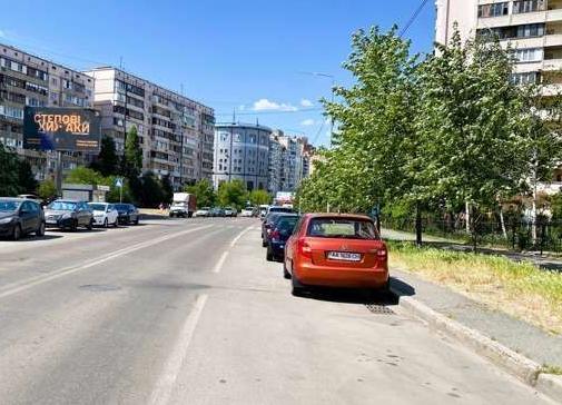 Білборд/Щит, Київ, Лариси Руденко вул., 10