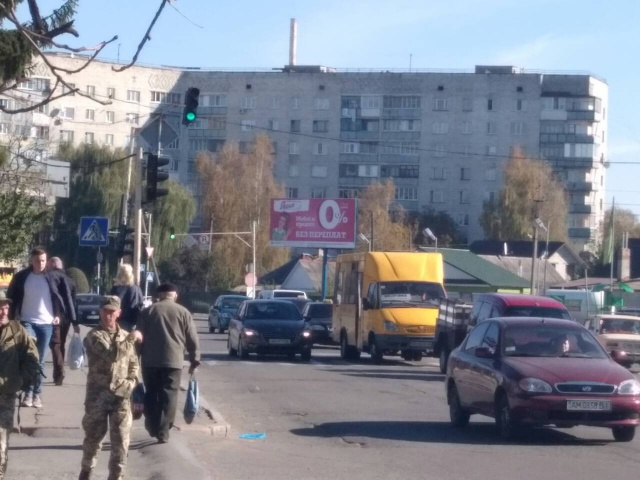 Білборд/Щит, Звягель, вул. Шевченко-вул.Левченка, автовокзали, АЗС "ОККО", в центр