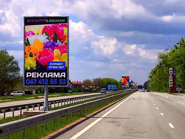 Білборд/Щит, Траси, Вертикальний борд в с.Глибочиця,по центру дороги № 10.Напрямок на Житомир ст.А