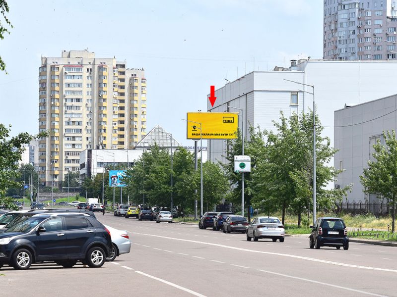 Білборд/Щит, Київ, Микільсько-Слобідська вул., 4В, біля МВЦ, в сторону супермаркету Novus, Шептицького вул., до ст. м. "Лівобережна"