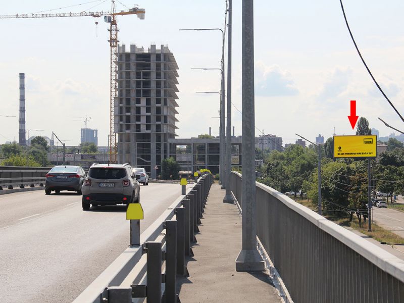 Білборд/Щит, Київ, Бандери пр., 16Б - вул. Богатирська, з'їзд з моста на пр. Бандери, в бік Північного мосту