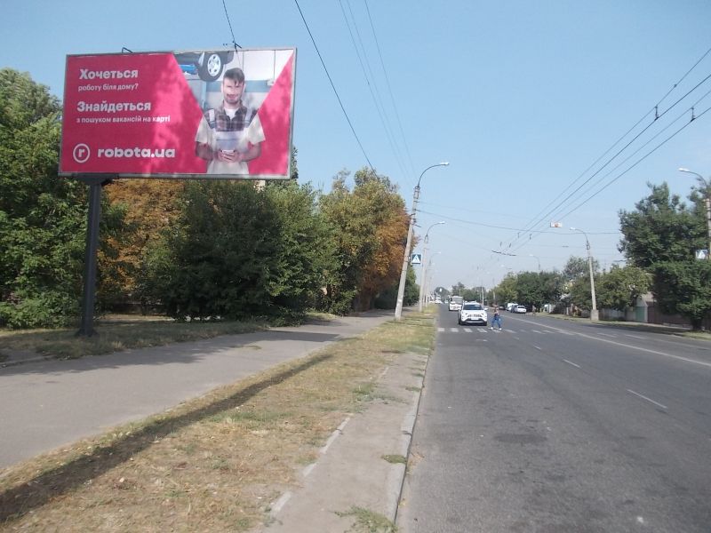 Білборд/Щит, Черкаси, пр-т. Хіміків, 42 (біля АТБ)