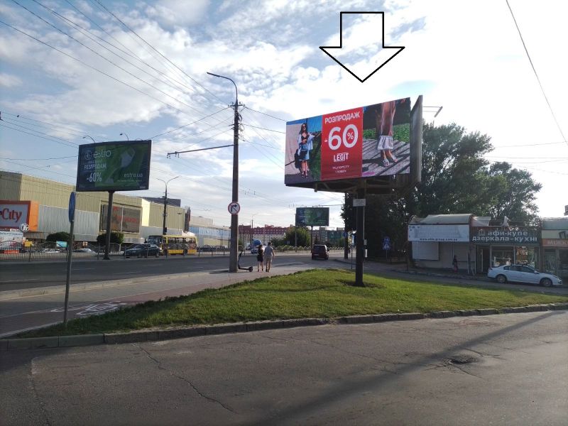 Led экран/Видеоборд, Луцк, кільце Соборності - Кравчука (навпроти ТАМ-ТАМу, район Формула Варшавського ринку)