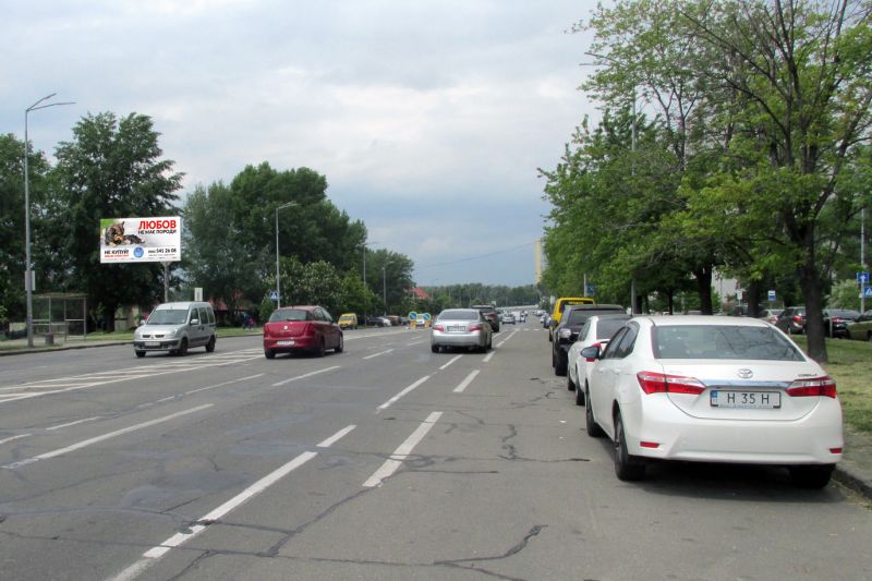 Білборд/Щит, Київ, вул. Ревуцького, 9 (напроти)