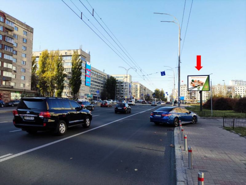 Led екран/Відеоборд, Київ, Українки бул., 21, в сторону ст. м. "Печерська", до центру, (ролик 10 сек, 1 вихід/3 хвилини)
