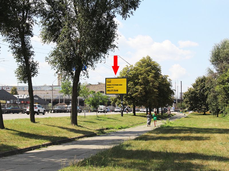 Led екран/Відеоборд, Київ, Берестейський пр. (колиш. пр. Перемоги), 44, кіностудія ім. Довженка, перед тимчасовим світлофором і Шулявським мостом, з центру, (ролик 10 сек, 1 вихід/1,5 хвилини)