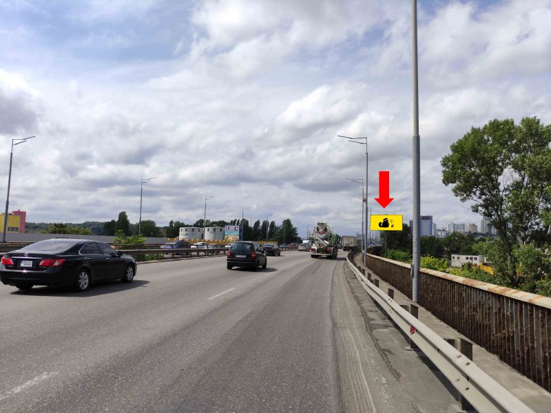 Led екран/Відеоборд, Київ, Південний міст, до центру, (ролик 10 сек, 1 вихід/1,5 хвилини)