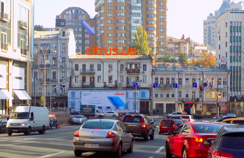 Крышная конструкция, Киев, Басейна вул. 7