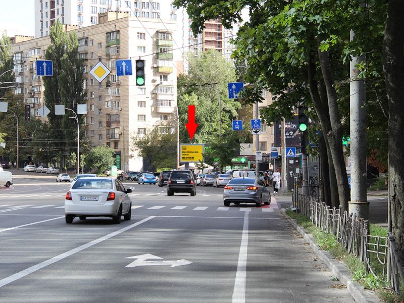 Білборд/Щит, Київ, Солом'янська вул., 10 - вул. Олексіївська, на світлофорі, в сторону Протасов Яр