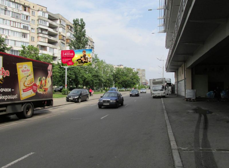 Білборд/Щит, Київ, Оболонський пр-т., 37