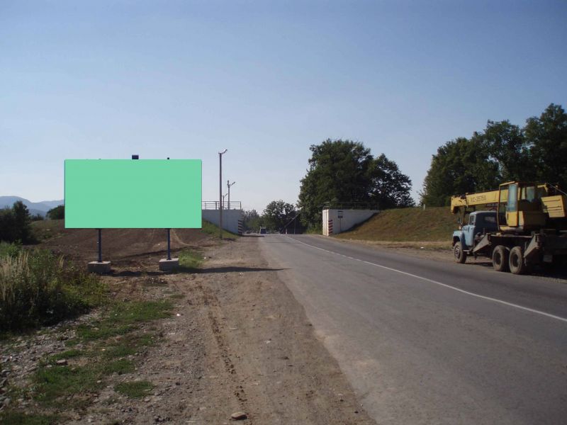 Білборд/Щит, Тячів, вул.Незалежності, в'їзд до міста з .с.Бедевля, смт.Солотвино, Рахів