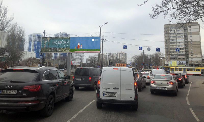 Роллер/Призматрон, Одесса, Толбухина пл. - ул.Краснова( въезд в Макдональдс) (Призма правая)