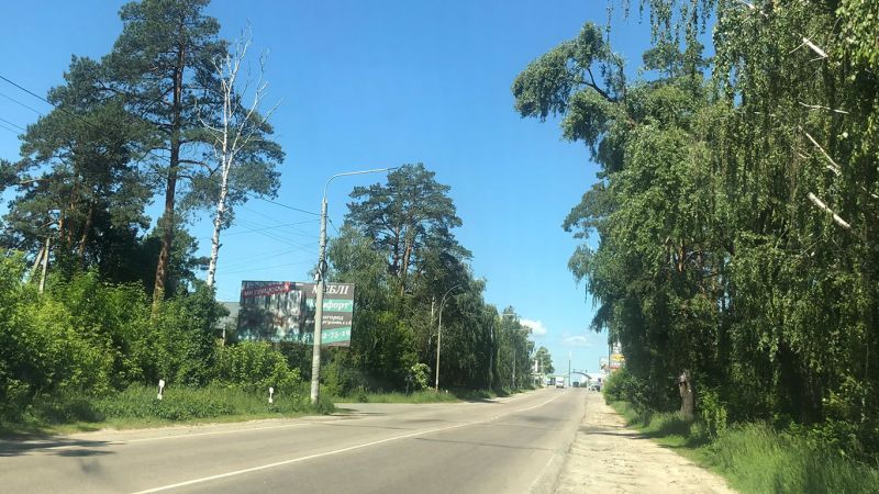 Билборд/Щит, Вышгород, вул. Шолуденко,  250 метрів після дорожнього знаку “Вишгород”, праворуч, напрямок у м. Вишгород