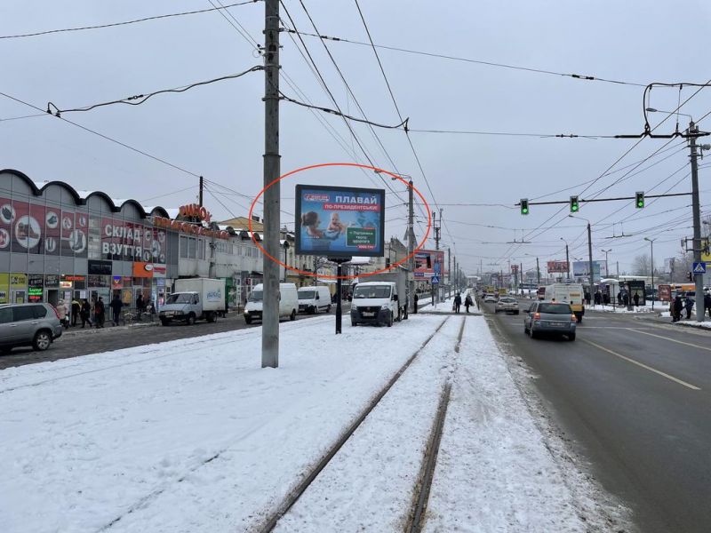 Скролл/Ситиборд, Львов, Городоцька К 10  (Привокзальний ринок ) з центру