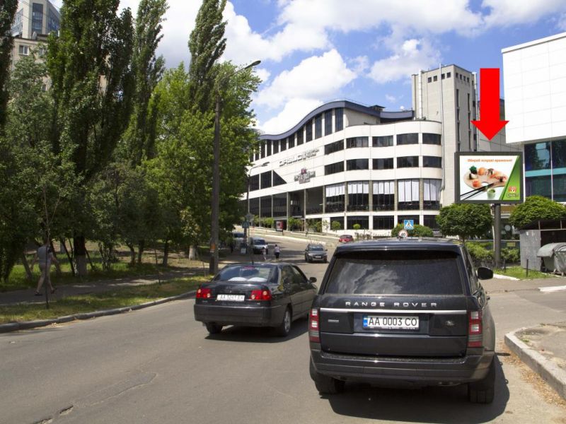 Скрол/Сітіборд, Київ, Кудряшова вул., 3, "Ультрамарин", клуб "Indigo", супермаркет "Велика Кишеня", в бік Липківського вул. (кол. Урицького вул.)