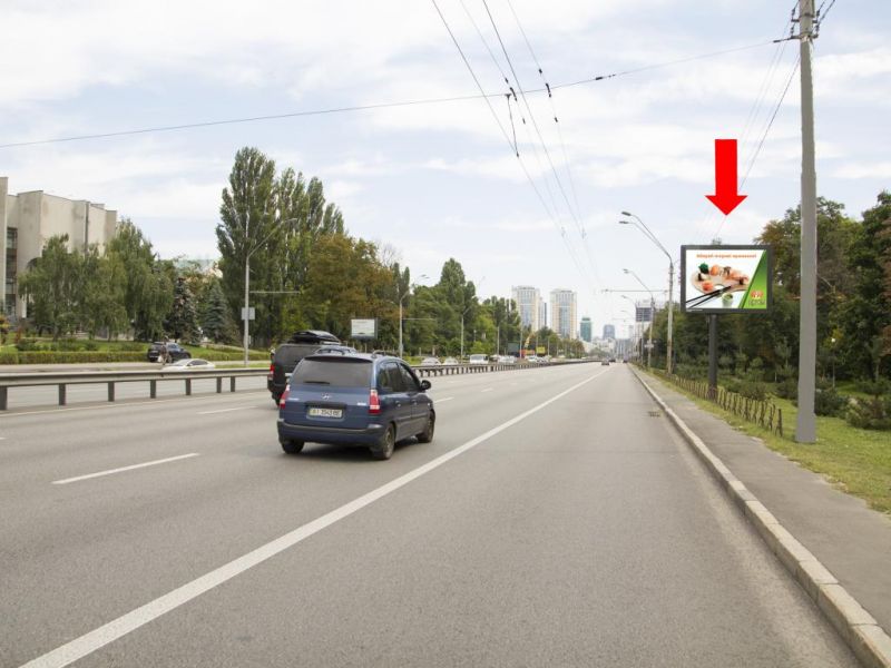 Скрол/Сітіборд, Київ, Перемоги пр., навпроти Медуніверситету ім. Богомольця, в сторону ст. м. «Політехнічний інститут», центру