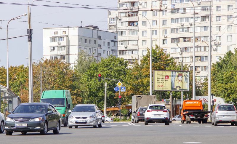 Роллер/Призматрон, Харьков, Ахсарова вул. - Людвіга Свободи пр-т, VIP, з центру