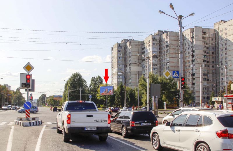 Ролер/Призматрон, Харків, Ювілейний пр-т, 47/19 - Гвардійців-Широнінців вул., в центр