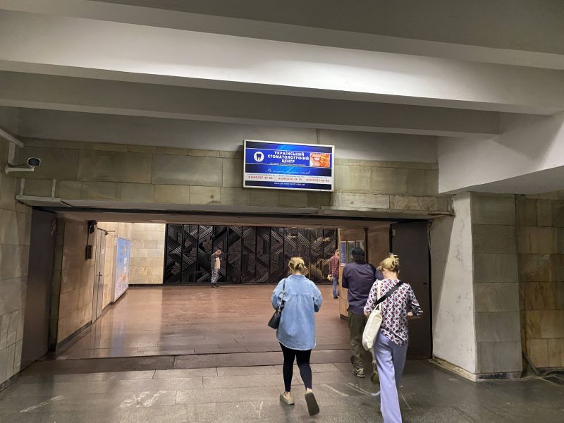 Реклама в метро/Беклайт, Киев, Олімпійський, Рекламне табло