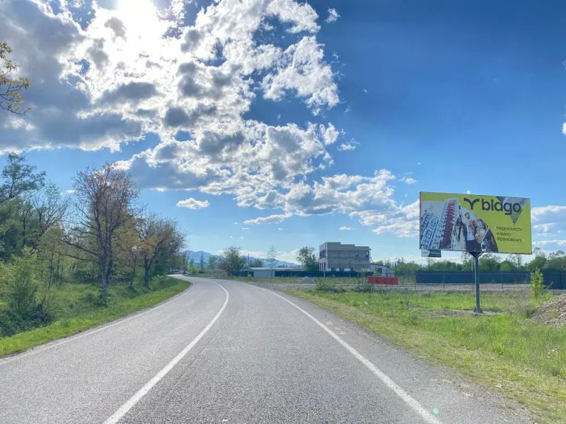 Билборд/Щит, Трассы, вїзд 2км до м.Тячів. В сторону м.Ужгород, Мукачево, Хуст