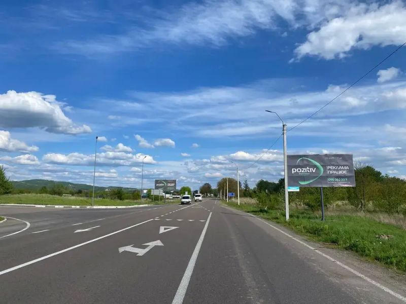 Билборд/Щит, Трассы, Виїзд з м. Тячів, в сторону м. Рахів, навпроти азс Вакос