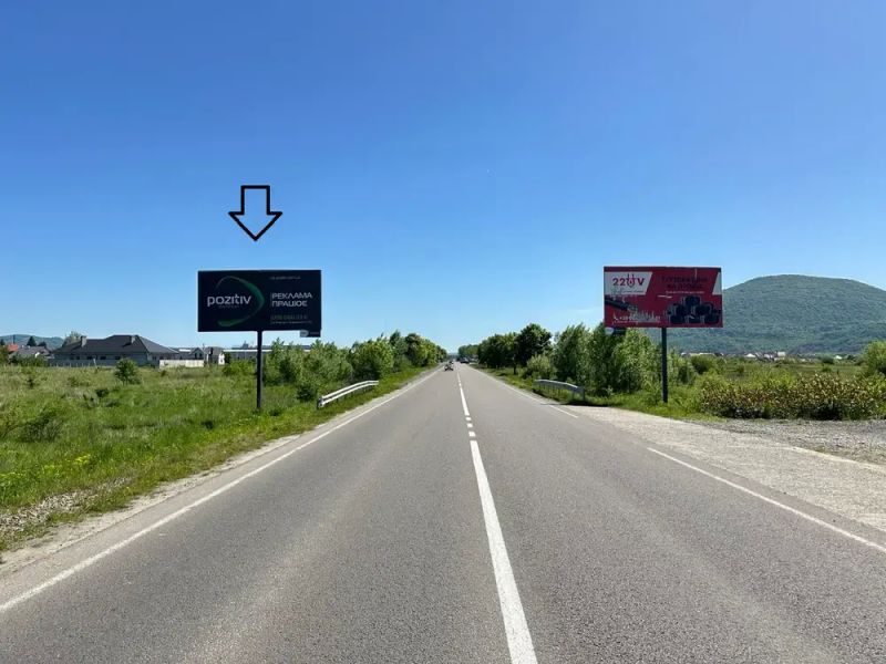 Билборд/Щит, Трассы, В'їзд в м. Тячів зі сторони м. Хуст, траса Мукачево-Рогатин