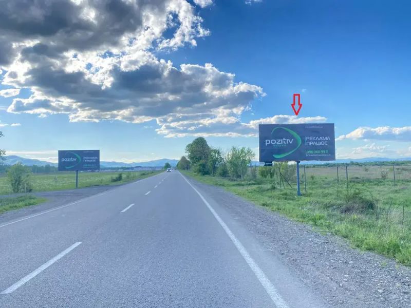 Билборд/Щит, Трассы, Виїзд з м. Тячів в сторону м. Хуст, траса мукачево -Рогатин