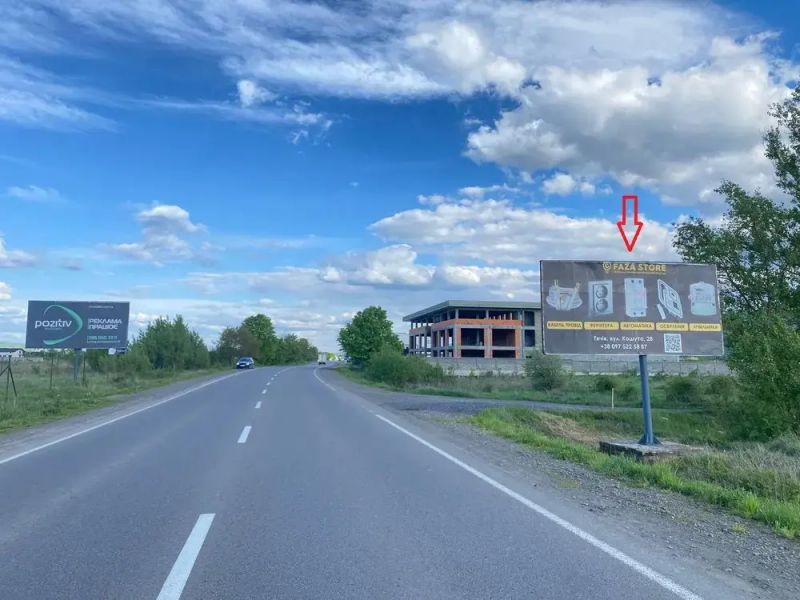 Билборд/Щит, Трассы, В'їзд в м. Тячів зі сторони м. Хуст, траса Мукачево-Рогатин