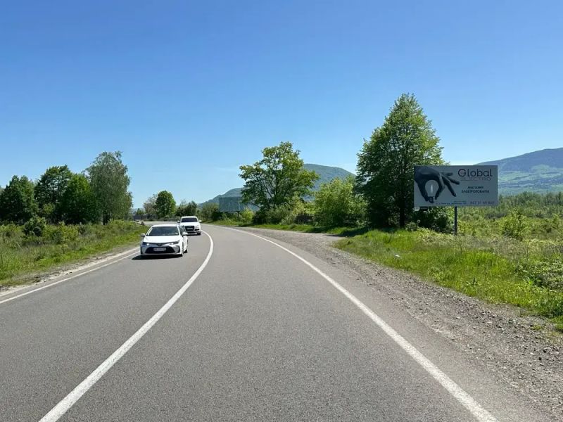 Билборд/Щит, Трассы, Траса Мукачево-Рогатин між смт. Буштино та м. Тячів, в сторону м. Рахів