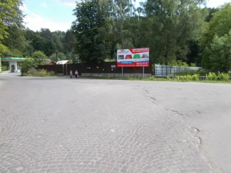 Білборд/Щит, Траси, с. Нересниця, центр