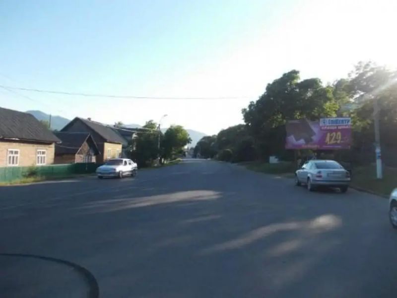 Билборд/Щит, Трассы, смт. Тересва, вул. Головна в сторону м. Тячів