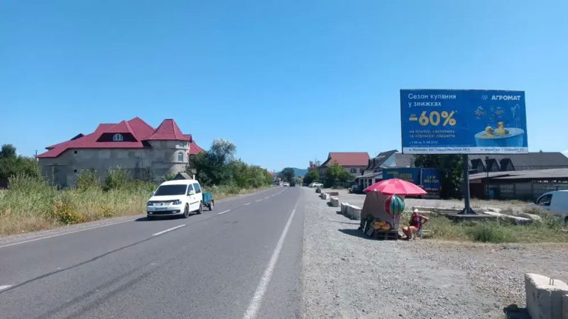 Билборд/Щит, Трассы, смт.Солотвино,вул.Спортивна, ринок  в сторону м.Рахів